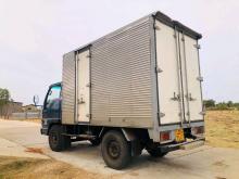 Isuzu NKR 1999 Lorry