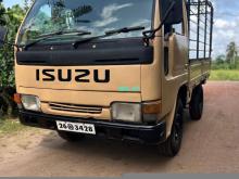 Isuzu NKR 1980 Lorry