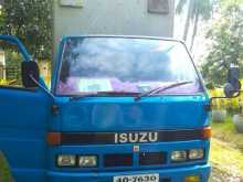 Isuzu NKR 1985 Lorry