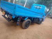 https://riyasewana.com/uploads/isuzu-nkr-231929304032.jpg