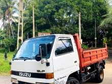 Isuzu NKR 1984 Lorry