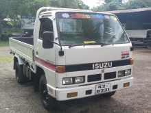 Isuzu NKR 250 1987 Lorry