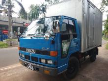 Isuzu NKR 1988 Lorry