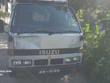 Isuzu NKR 1990 Lorry