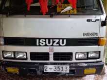 Isuzu NKR 1989 Lorry