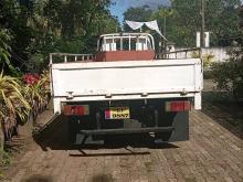 Isuzu NKR 1990 Lorry