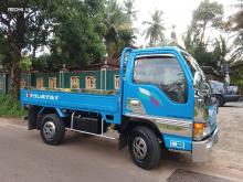 Isuzu NKR 1987 Lorry