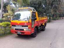 Isuzu NKR 58 E 1992 Lorry