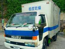 Isuzu NKR 58E 10.5 FT FULL BODY BOX 1998 Lorry