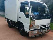 Isuzu NKR 66E 10.5 Feet 2001 Lorry