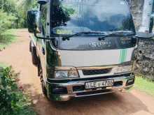 https://riyasewana.com/uploads/isuzu-nkr-69e-1911512522831.jpg