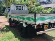 https://riyasewana.com/uploads/isuzu-nkr-69e-1911512623003.jpg