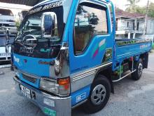 Isuzu NKR 1987 Lorry