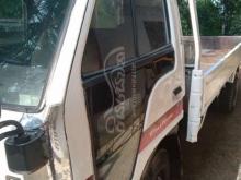 https://riyasewana.com/uploads/isuzu-nkr-elf-1991-151132191282234.jpg