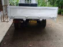 https://riyasewana.com/uploads/isuzu-nkr-elf-1991-2915331112362.jpg