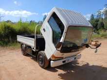 https://riyasewana.com/uploads/isuzu-nkr-elf-2001-1810513412314.jpg