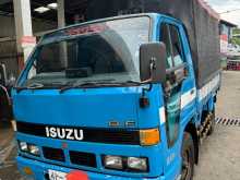 Isuzu NKR TLD26 1981 Lorry