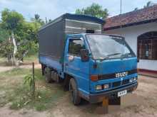 Isuzu NKR57E 1985 Lorry