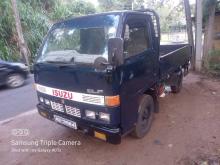 Isuzu NKR57L 1986 Lorry
