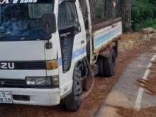 https://riyasewana.com/uploads/isuzu-nkr58e-1016022643828.jpg
