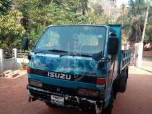 Isuzu NKR58E 1986 Lorry