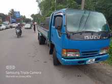 Isuzu NKR58L 1992 Lorry