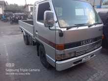 Isuzu NKR66E 1992 Lorry