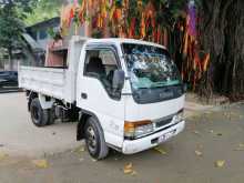 Isuzu NKR66E Tipper 4HF1 2002 Lorry