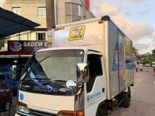 Isuzu NKR71L 1996 Lorry