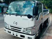Isuzu NKR85 2018 Lorry
