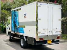 https://riyasewana.com/uploads/isuzu-nmr85-12-5-51415334812.jpg