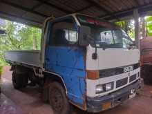 Isuzu NPR 1988 Lorry
