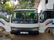 Isuzu NPR 2000 Lorry