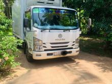 Isuzu NPR 2015 Lorry