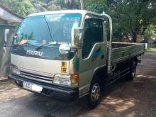Isuzu NPR 2002 Lorry