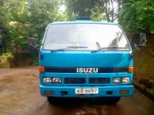 Isuzu NPR 350 1989 Lorry
