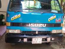 Isuzu NPR 1987 Lorry