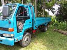 https://riyasewana.com/uploads/isuzu-npr-62040014433.jpg