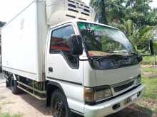 Isuzu NPR71L 2001 Lorry
