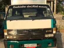 Isuzu NPR Closed 1985 Lorry