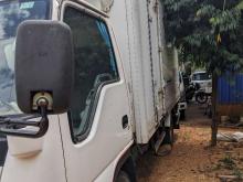 https://riyasewana.com/uploads/isuzu-npr-freezer-191442046903.jpg