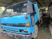 Isuzu NPR Tipper 1988 Lorry