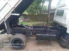 https://riyasewana.com/uploads/isuzu-npr57l-18958544402.jpg