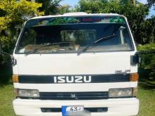 Isuzu NPR58L 1989 Lorry