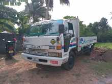 Isuzu NPR58L 1990 Lorry