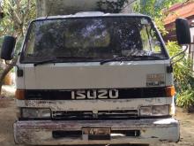 Isuzu NPR58L 1988 Lorry