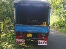 https://riyasewana.com/uploads/isuzu-npr66l-181528337003.jpg