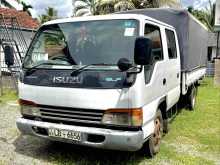 Isuzu NPR71 2001 Lorry