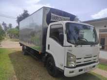 Isuzu NPR71H 2013 Lorry