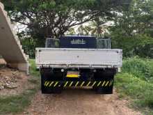 https://riyasewana.com/uploads/isuzu-npr71l-1997-2010482412804.jpg